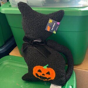 Black Cat pillow with Pumpkin Design